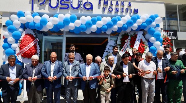 pusula-emlak-ve-yonetim-yeni-hizmet-binasiyla-faaliyete-girdi